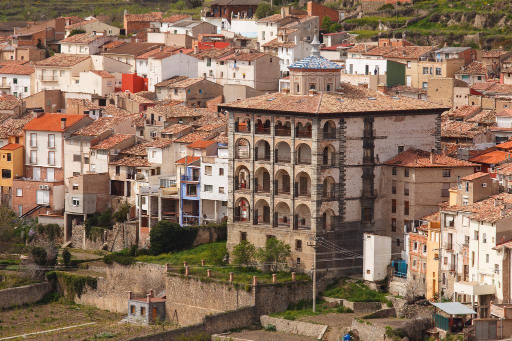 Hostal Penacardena Igea Exterior photo